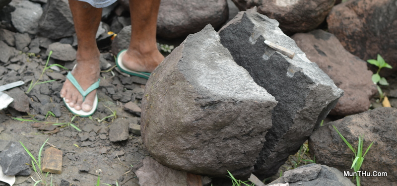 Rahasia Membelah Batu Gunung Merapi: Seni Tradisional Mataram Kuno