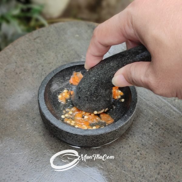 Cobek Batu Alam Mini 10cm – Praktis untuk Traveling & Masak Sendiri - Image 3