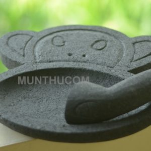 Cobek Monyet Paul Frank dari Batu Kali Pori Asli– Unik, Lucu, Fungsional & Koleksi
