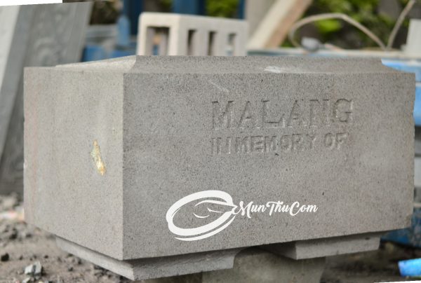 Dudukan Memorial Batu Lava Merapi – Kursi Kenangan Abadi - Image 4