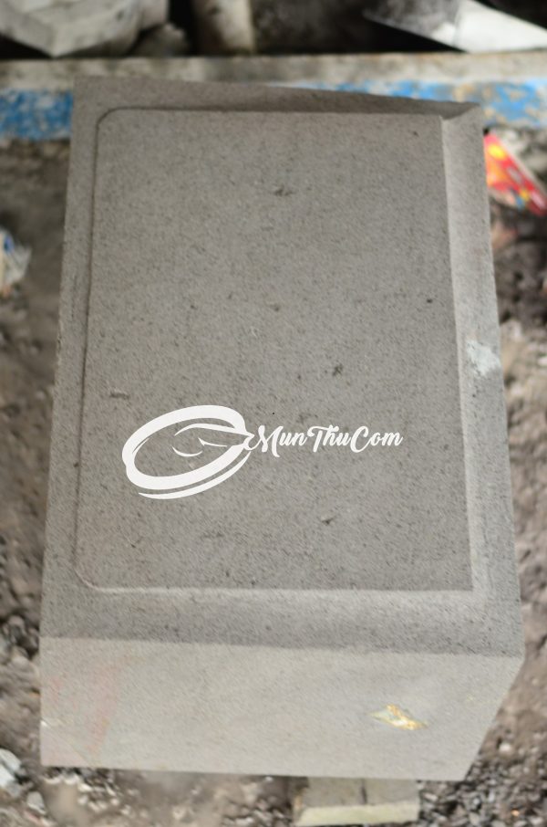 Dudukan Memorial Batu Lava Merapi – Kursi Kenangan Abadi - Image 3