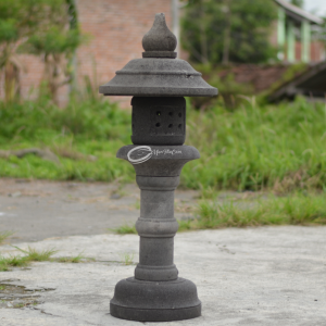 (LAM007) Lampion Batu Lava Merapi Model Cagak Bundar