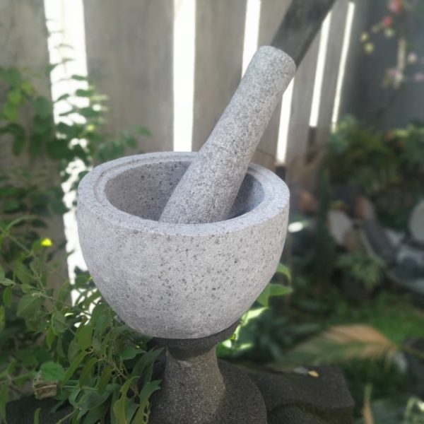 Lumpang Batu Asli dari Kali – Diameter 16 cm untuk Kebutuhan Dapur Harian - Image 3