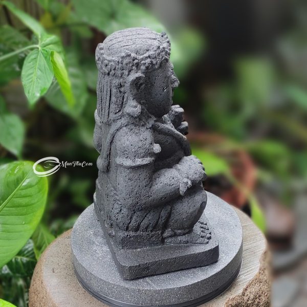 Patung Batu Lava Gupolo Singosari Handmade Tradisional – Versi Mini 30cm - Image 4