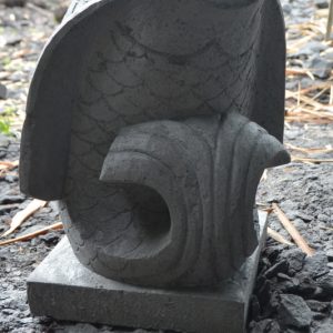 Patung Ikan Koi Lava Stone dengan Mulut Pancuran Air