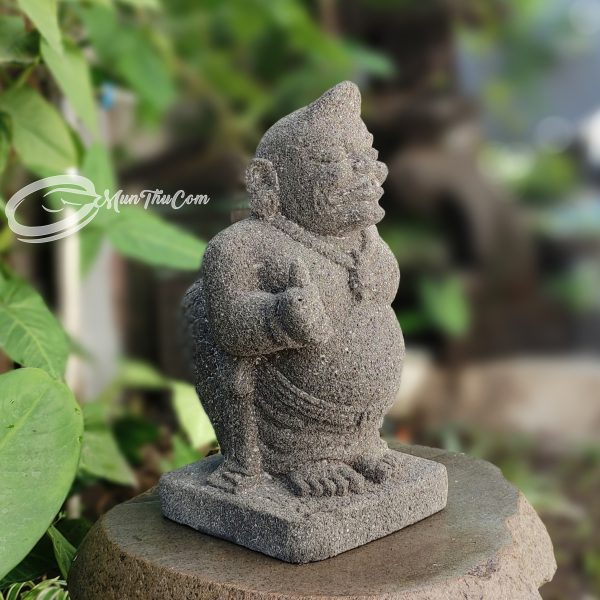 Patung Semar Batu Lava Gunung Merapi – Tinggi 30cm, Pahatan Manual Tradisional - Image 6