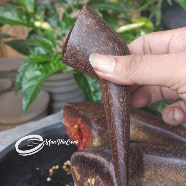 Ulekan Kayu Aren Tradisional – Ringan, Awet, Mudah Digunakan - Image 2
