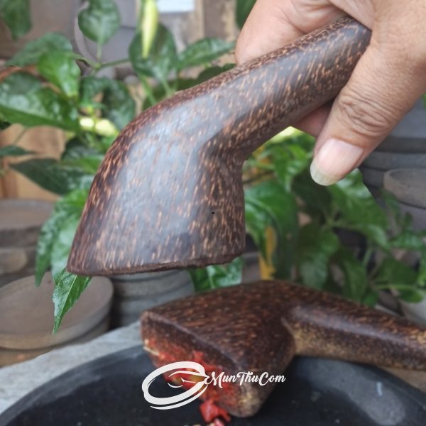Ulekan Kayu Aren Tradisional – Ringan, Awet, Mudah Digunakan