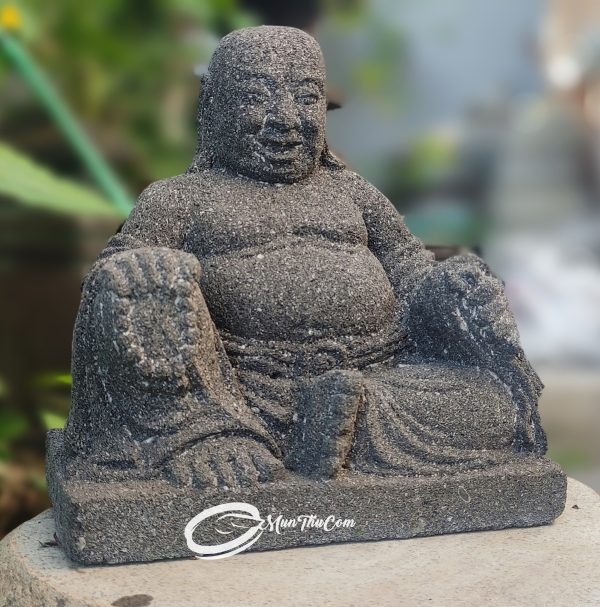 Patung Lu Cai Shen Batu Lava Pahat Tradisional – Simbol Dewa Kekayaan dan Kebahagiaan Pembawa Hoki dan Rezeki - Image 4