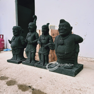 Patung Batu Lava Punokawan 60 cm – Karya Ukir Seni Nusantara sebagai Simbol Kebijaksanaan dan Humor Jawa